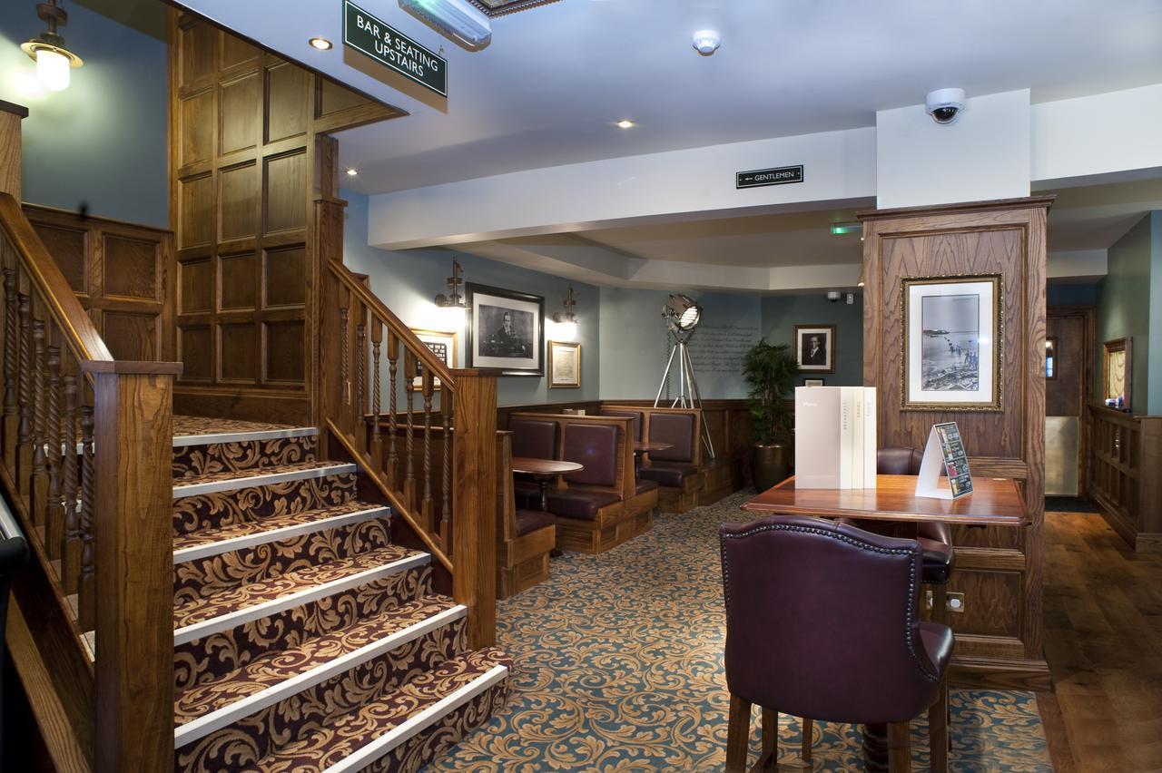 Cabot Court Hotel Wetherspoon Уэстон-сьюпер-Мэр Экстерьер фото